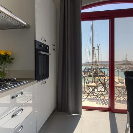 Apartment Waterfront Cosy 3 By Ghajnsielem Gozo Mgarr